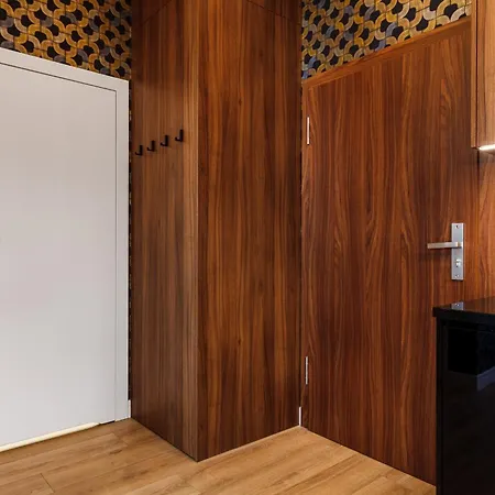 דירה Gold Amber סטגנה